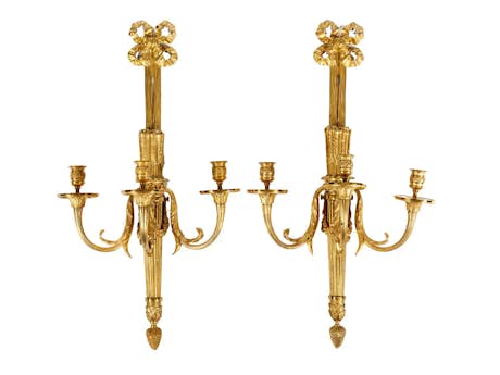 Paar feuervergoldete Louis XVI-Wandkerzenleuchter